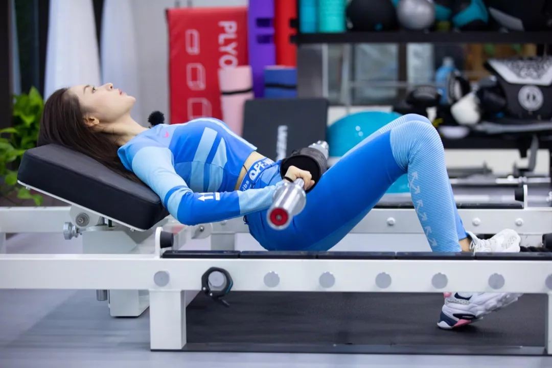 娱乐圈中拥有好身材的女星大盘点,徐冬冬健身狂魔,刘涛瑜伽高手