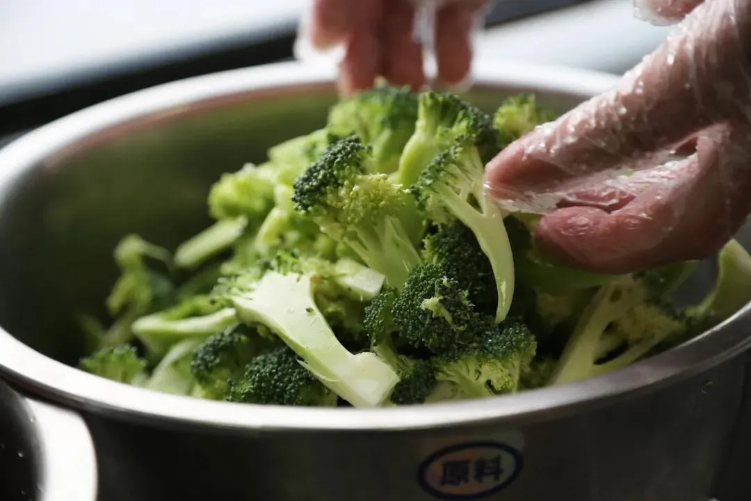 提交退票都30天了，退款怎么还没到账？那是因为你忘了这一步