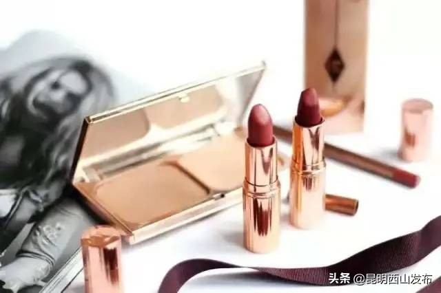 让我们考虑一下母亲节的礼物吧（送给妈妈的礼物实用）