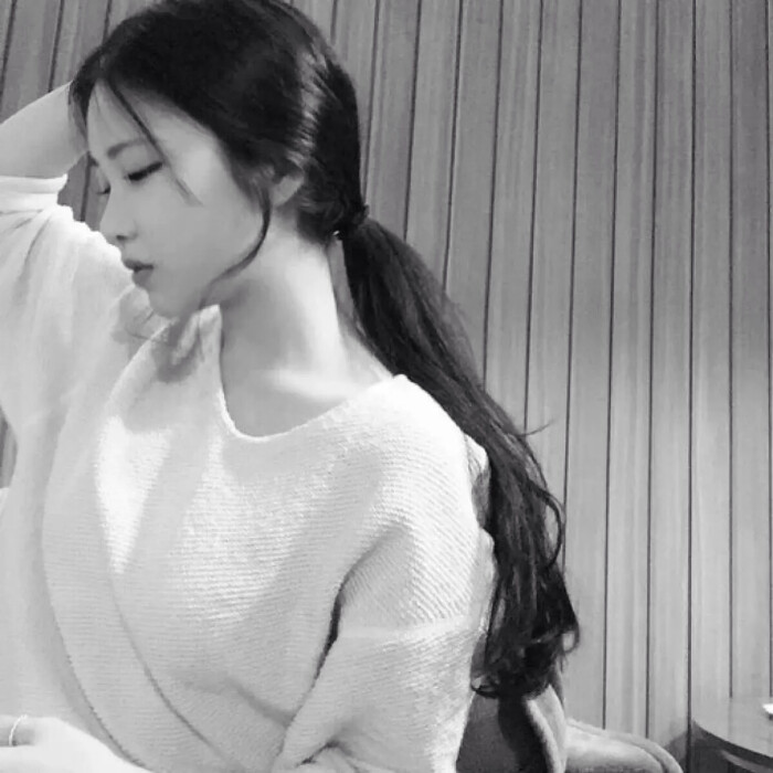 那个当众大哭的女人想告诉你关于感情的三件事，希望你好好爱自己