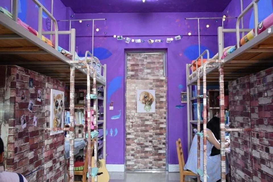 羡慕！独卫、空调配备，还有阳台！长江大学