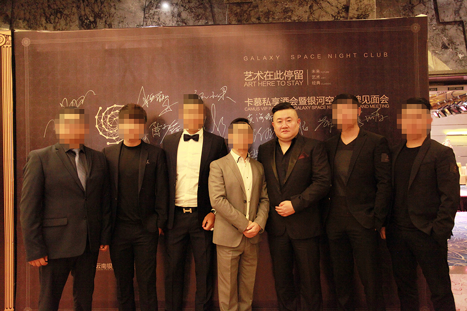 20年前获死刑,20年后再涉黑"昆明恶霸"孙小果的"后台"