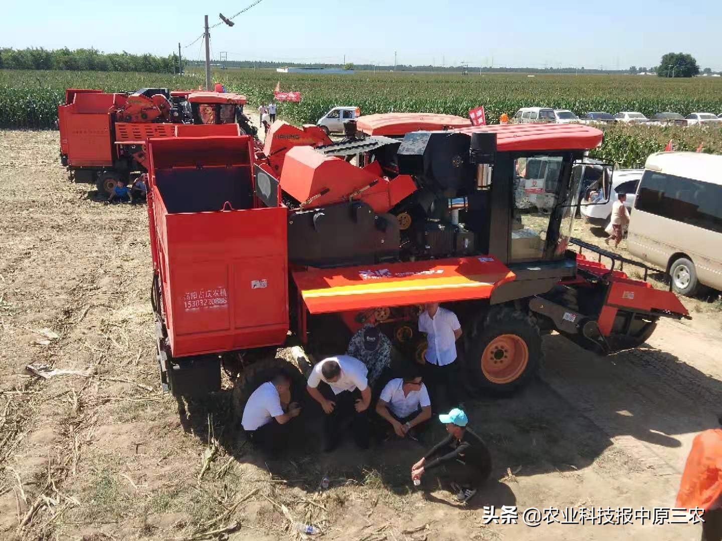 规模盛大！第二届华北农机地头展在中国庞口成功举行