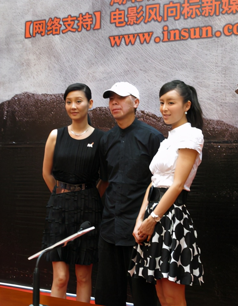 “导演狙击手”张静初的爱恨往事，太复杂了