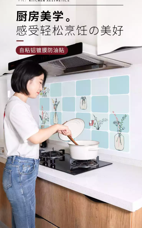 厨房墙壁还贴瓷砖？现在流行这样弄，美观防油好清理，关键还便宜