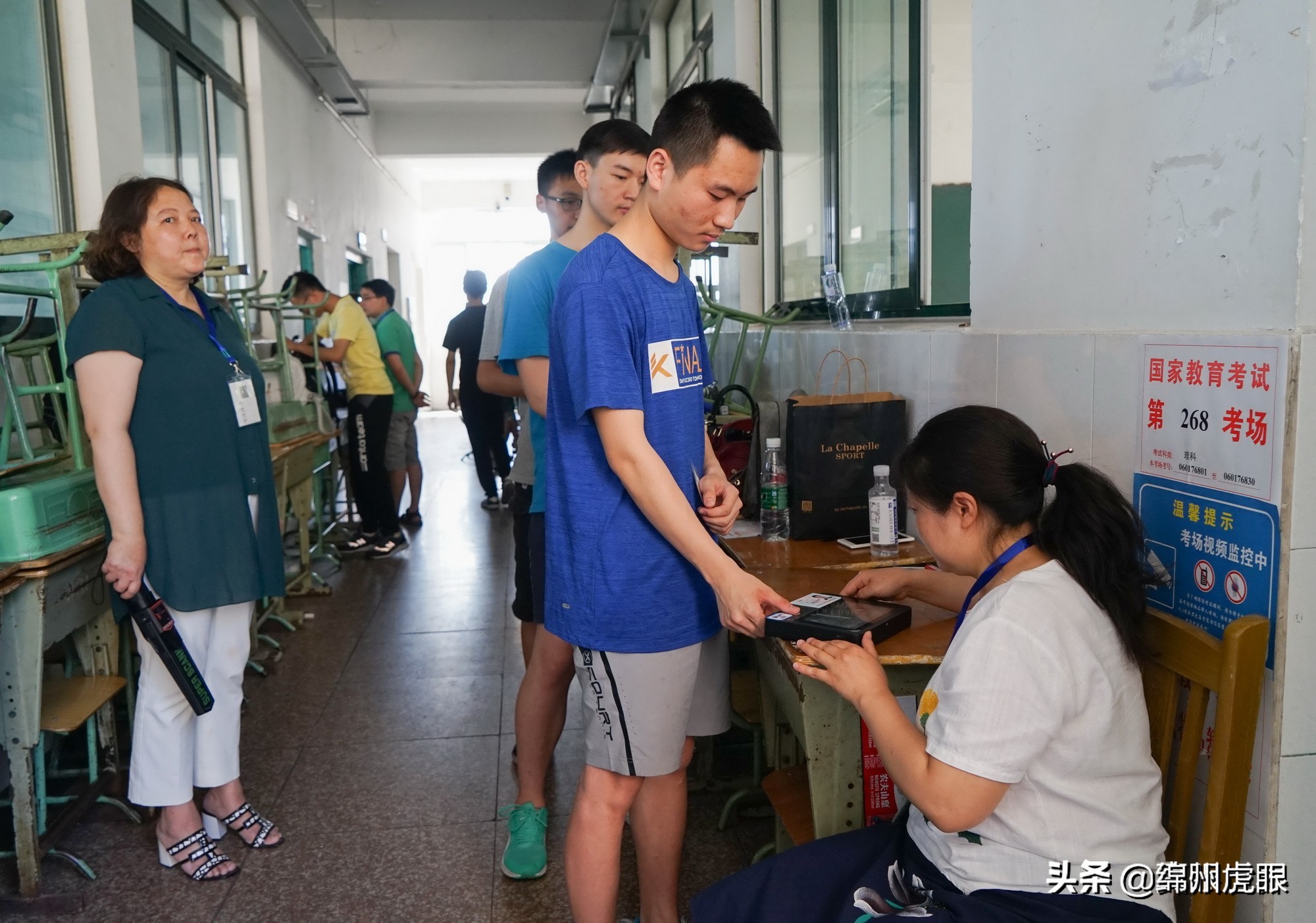 ​绵阳700分+牛人全省1/5，600分+优生全省1/3！高考照耀绵阳奋斗