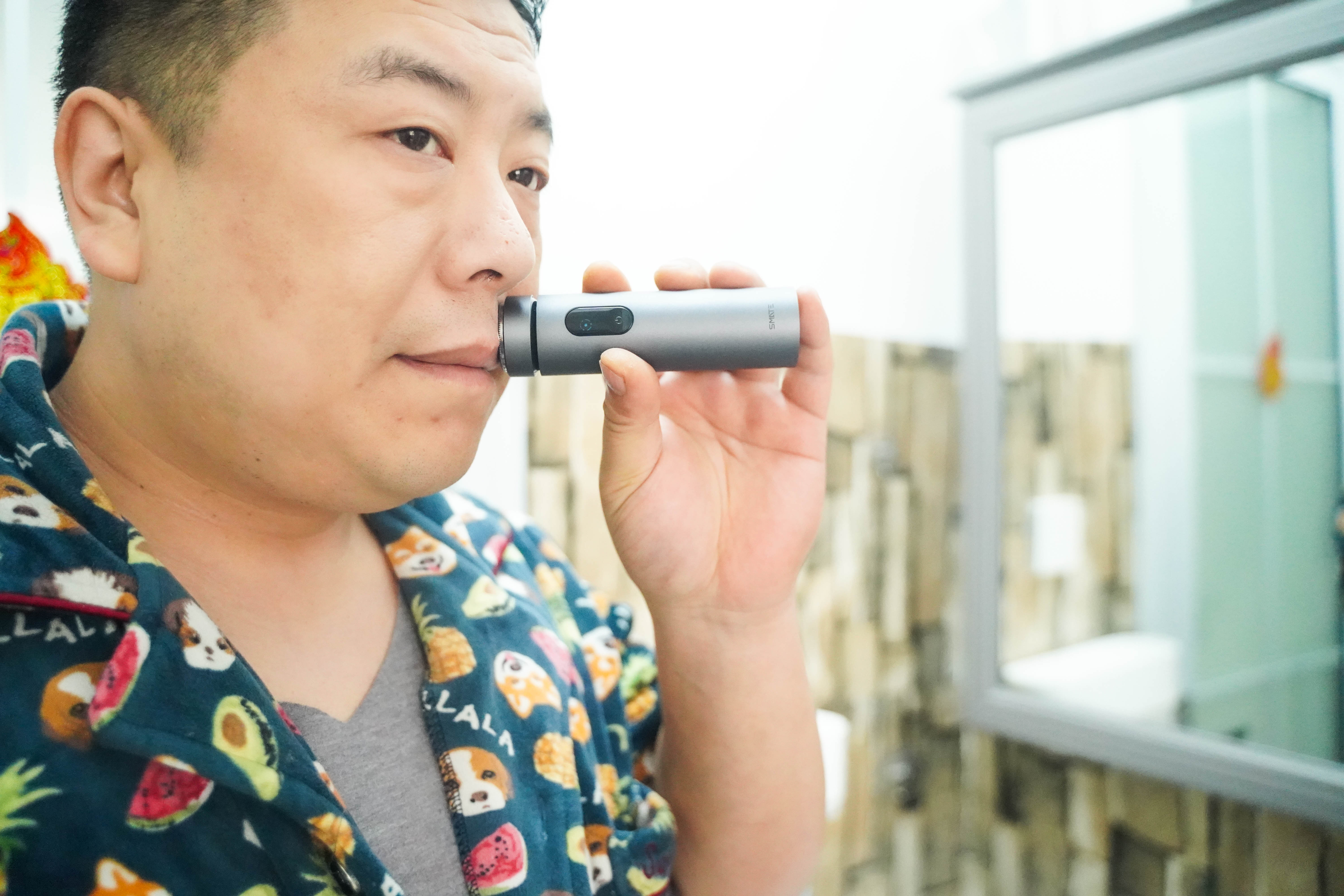 贴心老婆带来意外的礼物——须眉智能剃须刀T6(升级2.0版)
