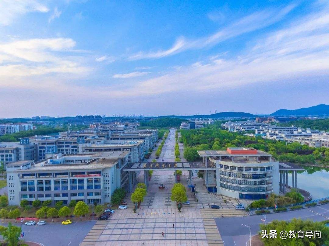 江苏最好的4所普通一本大学，竞争不激烈，适合普通学生