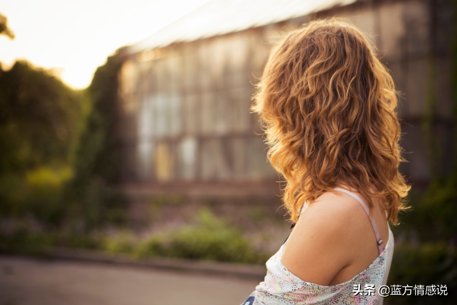 老公出轨怎么解决？聪明的原配以退为进让出轨男人主动回家