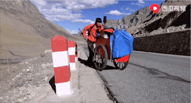 艰难的，浪漫的，魔幻的，都在路上