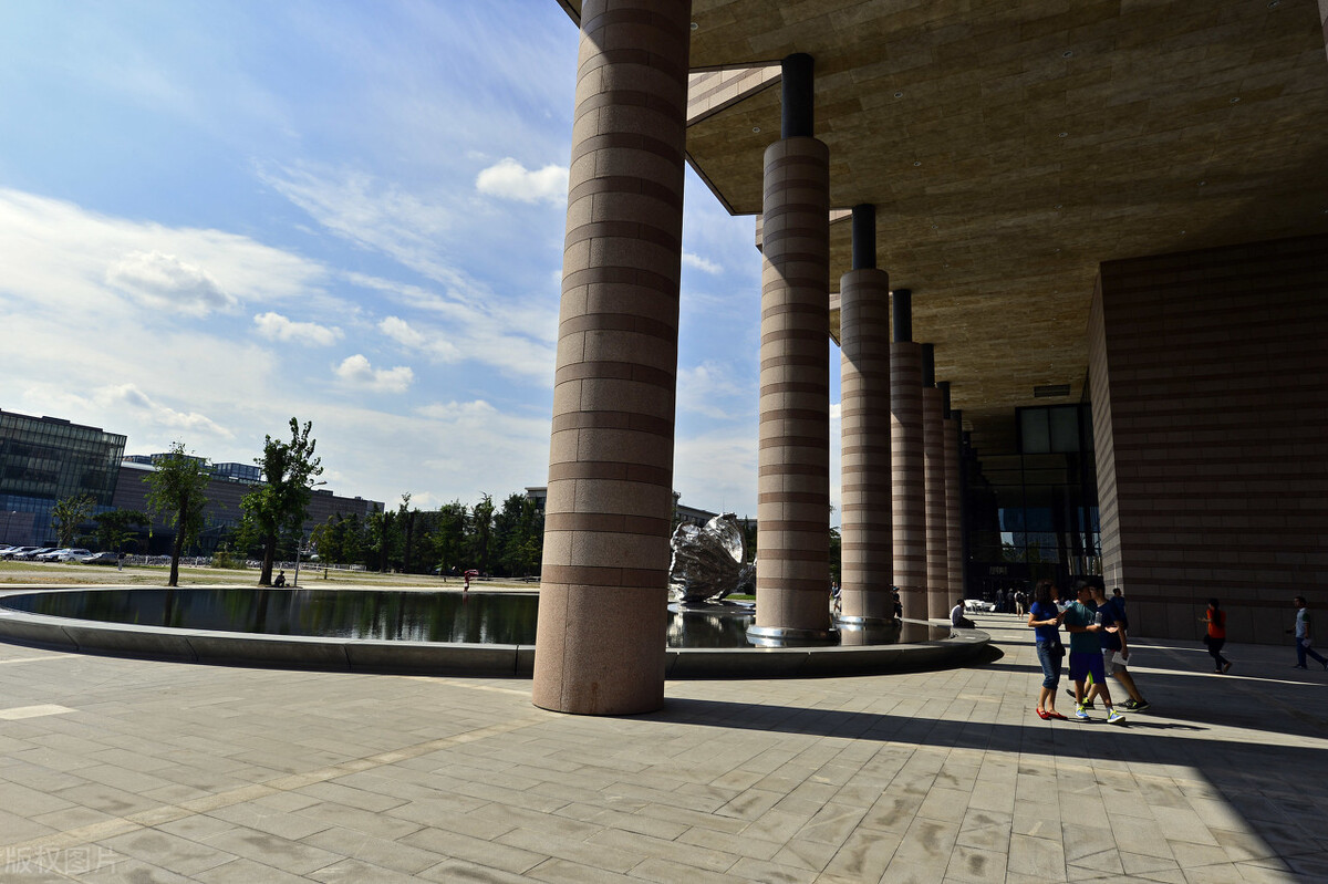 美术生挑专业这些“双非”大学性价比高，老牌设计名校适合捡漏