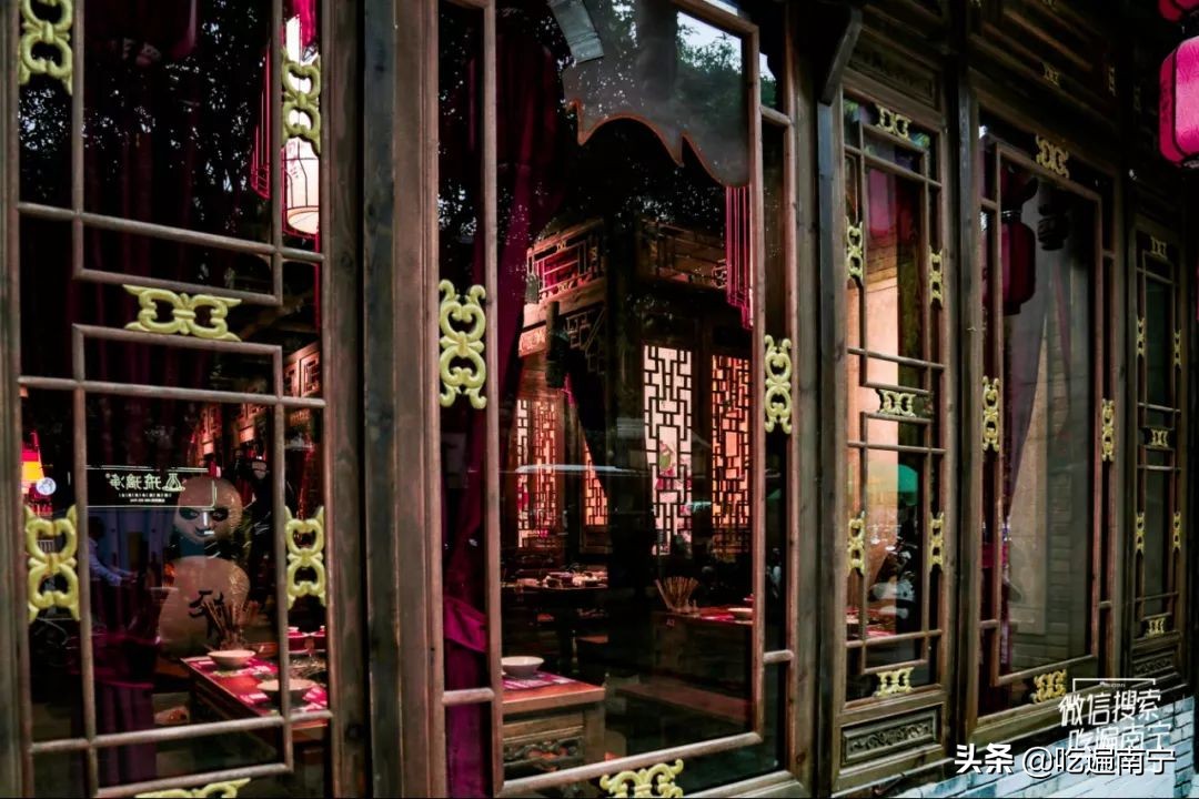 南宁这家武侠风火锅，专吃地道的川味牛油锅