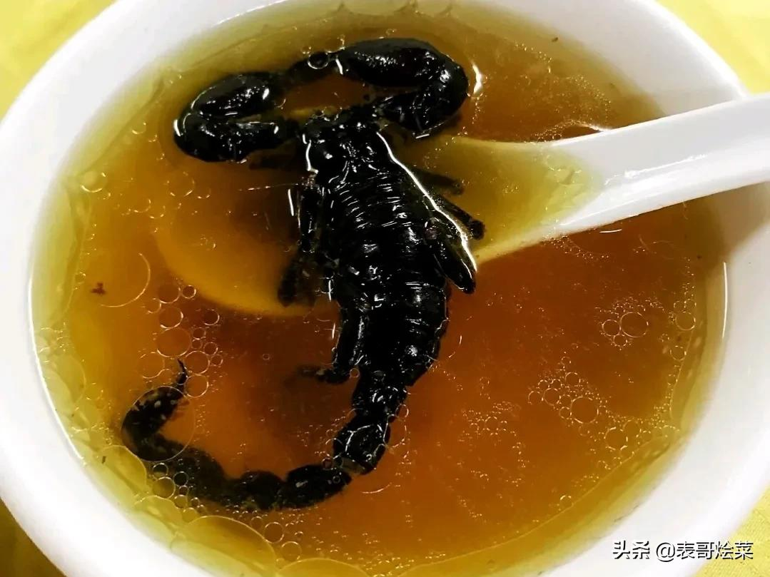 网友评出“最恐怖”3道广东美食,忍了蚯蚓,毒蝎子不能忍