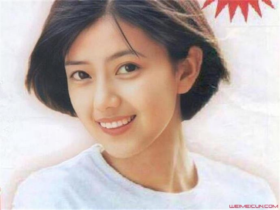 10位“70后女星”颜值对比，有人40岁强凹青春，有人51岁无惧岁月