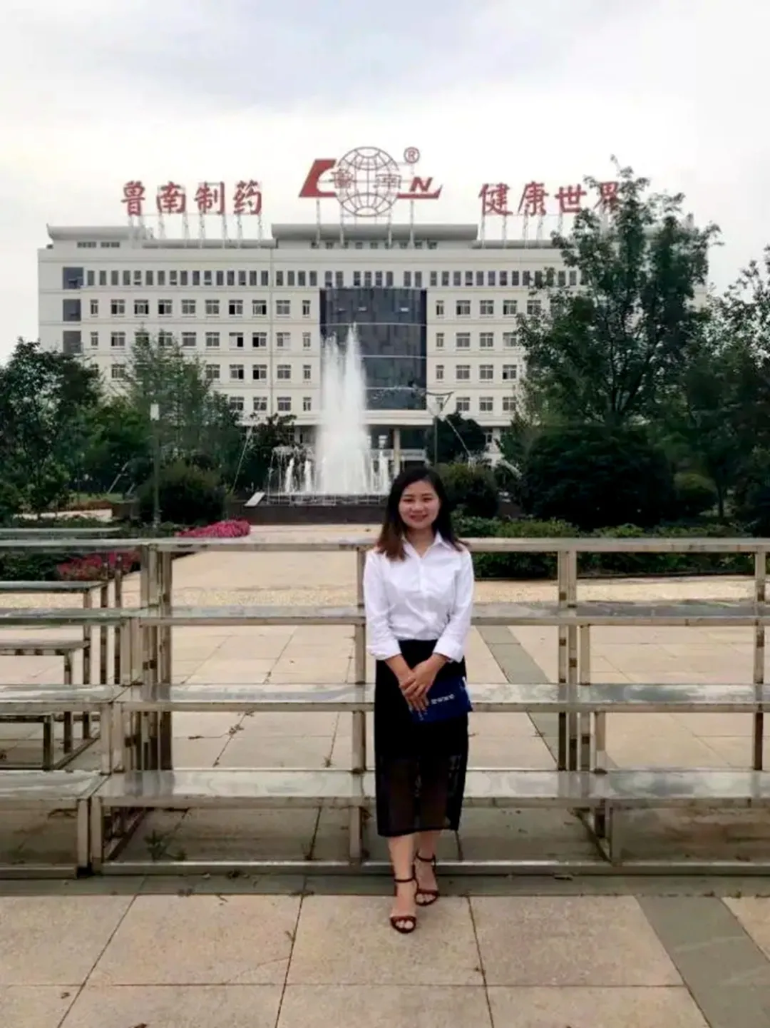 武汉职业技术学院这个学院值得报考，有很多毕业生都考取了博士…