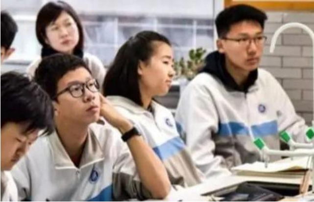 安徽文科考生好难，518分考“专科”，985和211名额分配也不公平