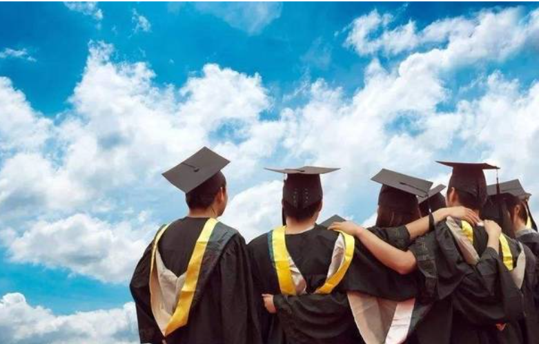 985、211名校比普通大学强在哪儿？我们是否该有名校情结