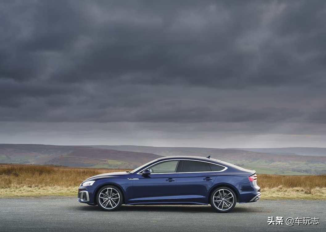 2020年奥迪A5掀背车：比A6更具运动风格的四门行政用车
