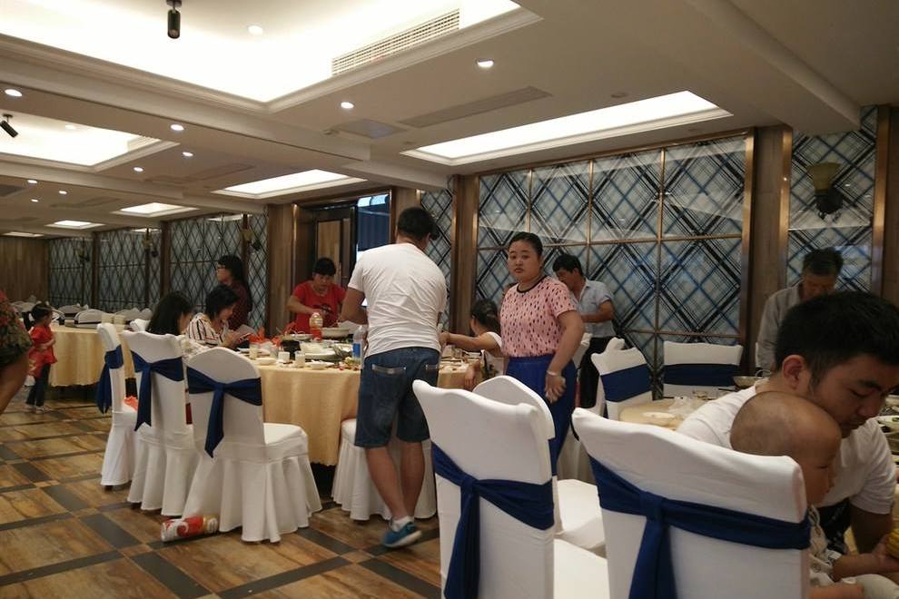 是不是，只有考上“985、211”大学，才可以摆升学宴？