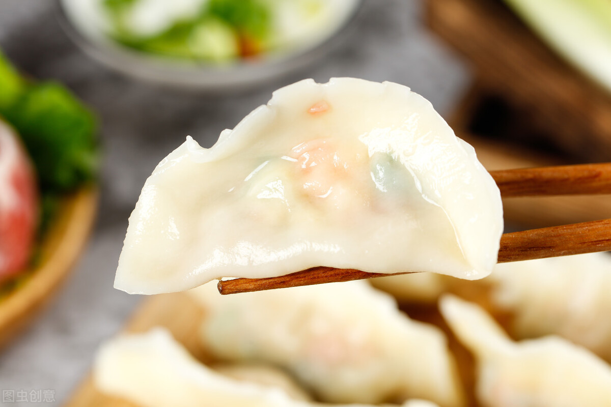 饺子馅制作秘诀：掌握这些技巧，无论什么馅料都鲜美可口