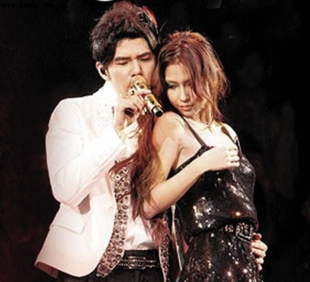 “港圈嫩模”Angelababy的上位史