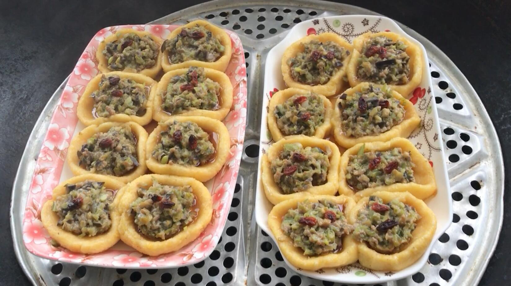 老妈菜谱之「健康杂粮包」饭菜一锅出，粗粮细作，隔壁孩子馋哭了