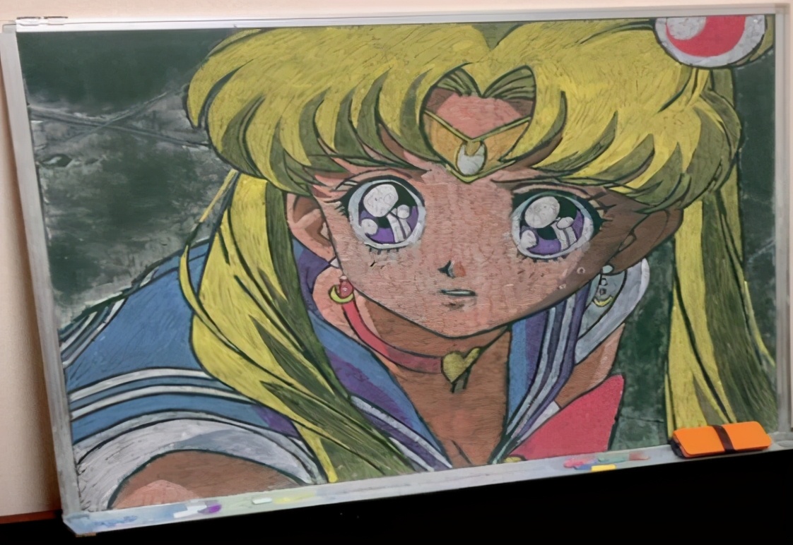 00后学生“花式”黑板报走红，画工精致又细腻，仿佛进入异世界