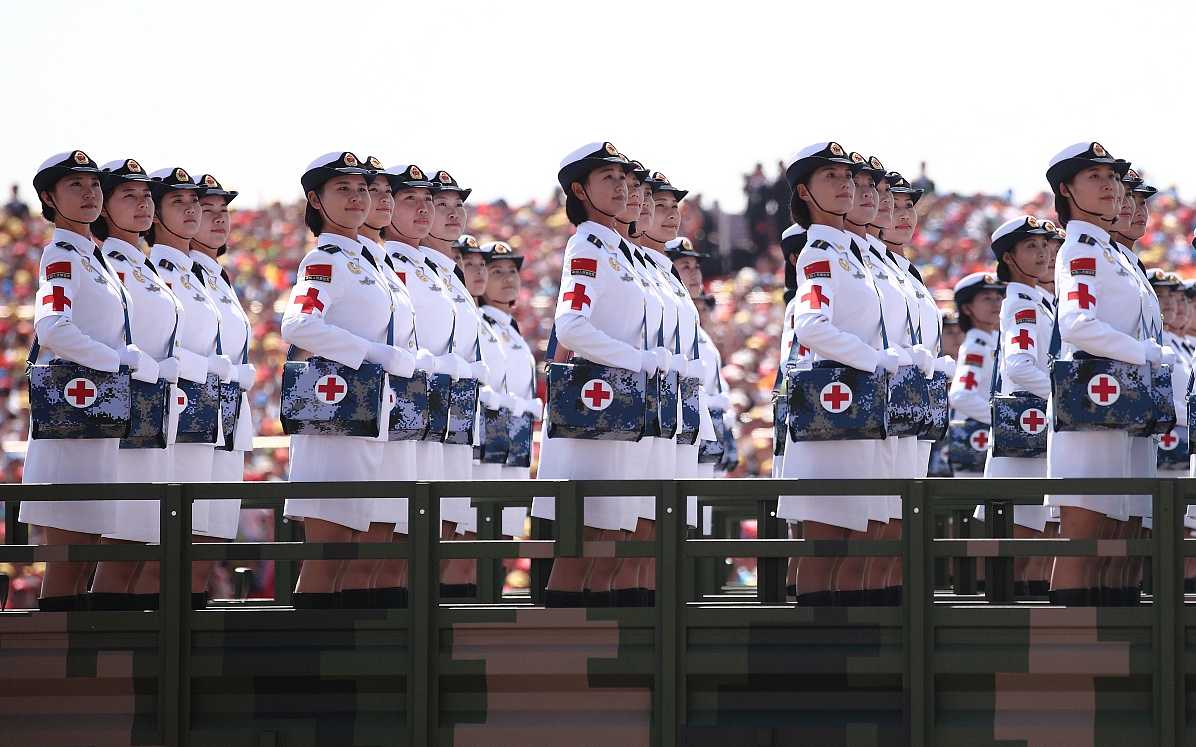 女生当兵条件、入伍途径和发展机遇介绍，建议了解