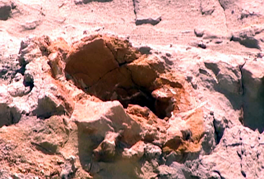 一神秘洞穴惊现15万年前