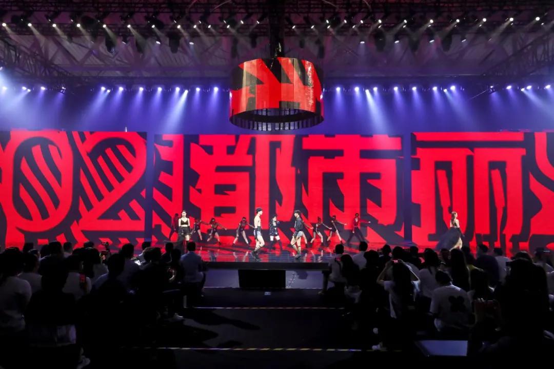 扭亏为盈，“内衣之王”都市丽人焕新