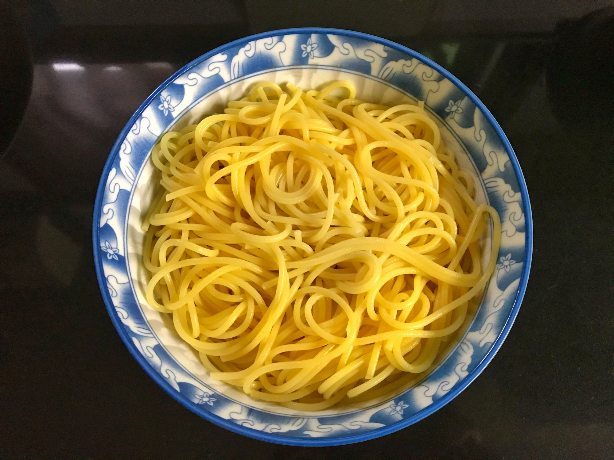 煮意面要不要过凉水？学会小技巧，面条不坨不黏，Q弹爽滑有嚼劲