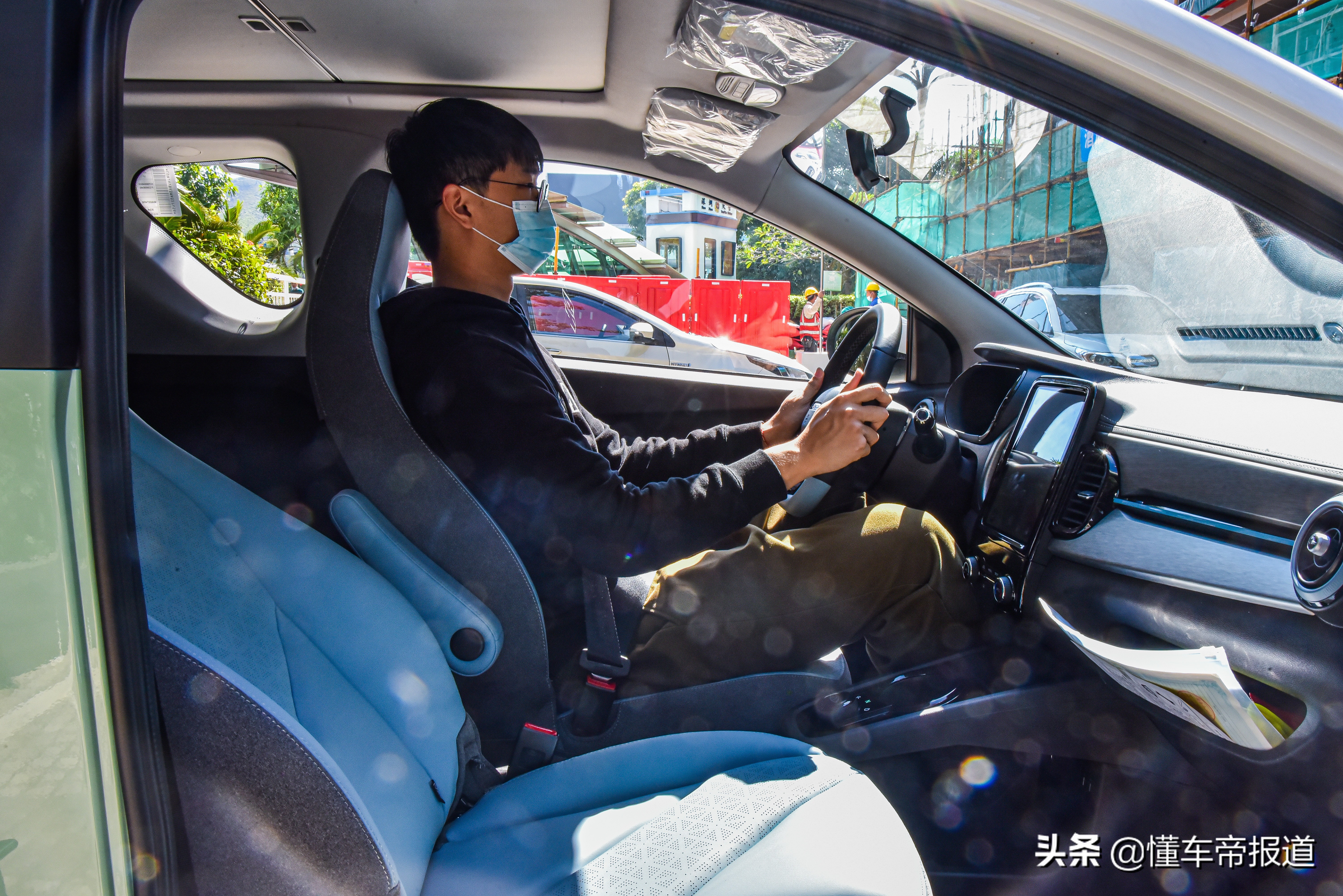 新车｜小巧灵活，代步首选！试驾奇瑞新能源小蚂蚁甜粉款