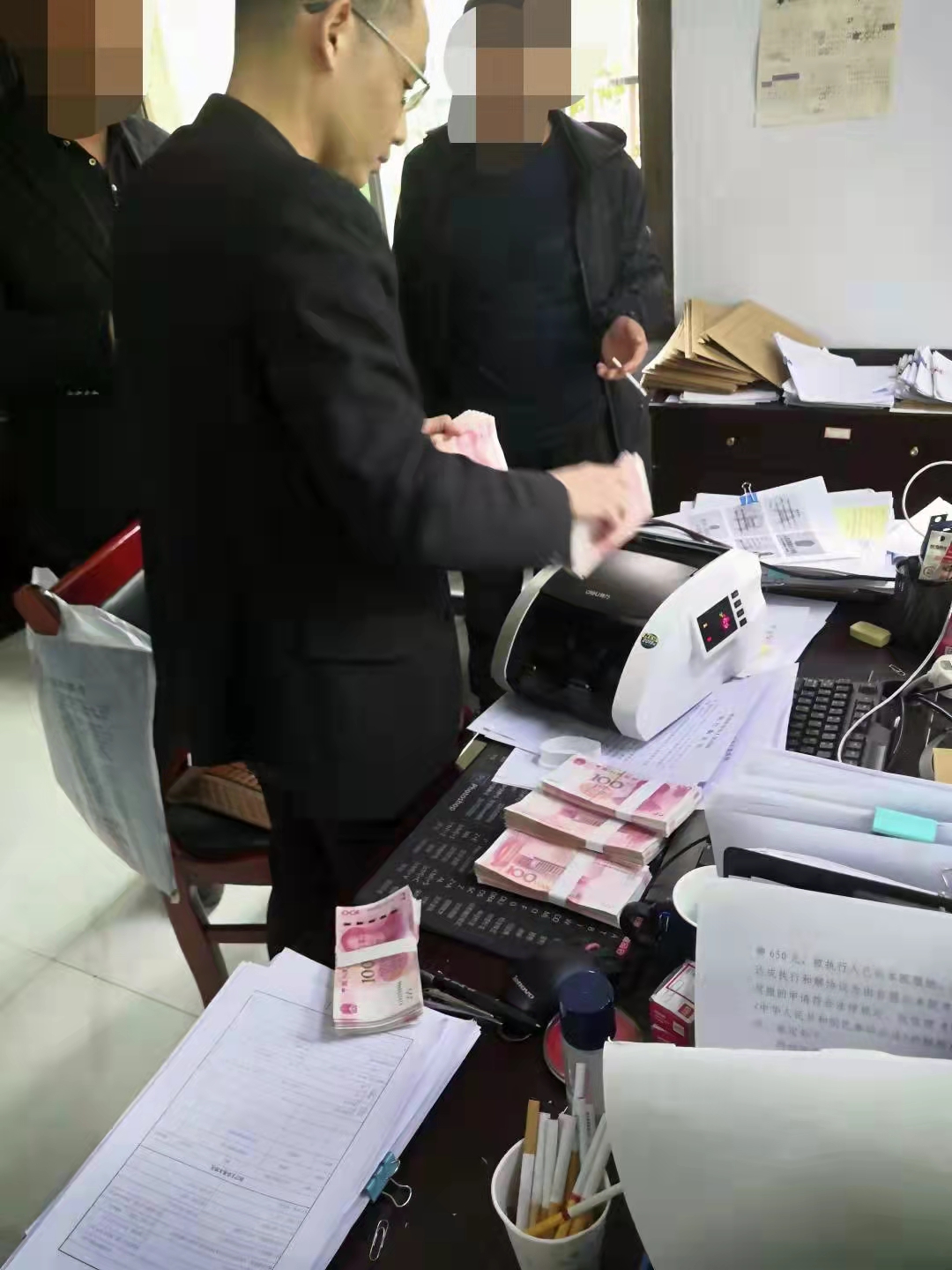 洋县人民法院：不舍昼夜惩治“老赖”专项活动持续发力