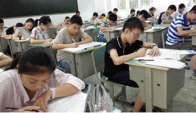 高考分数和3次模拟考分数，一般会有多大差距？最好有个清晰认知
