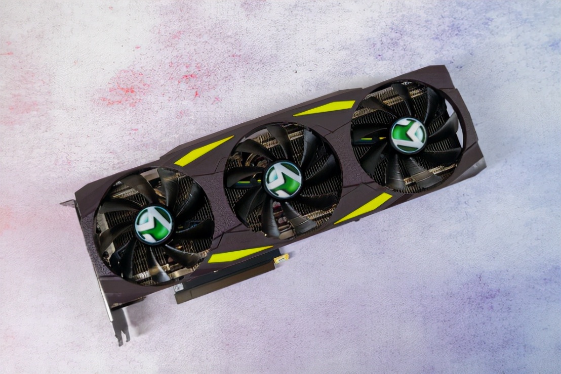 提着走的3A游戏ITX主机，超频三蜂鸟2装机体验