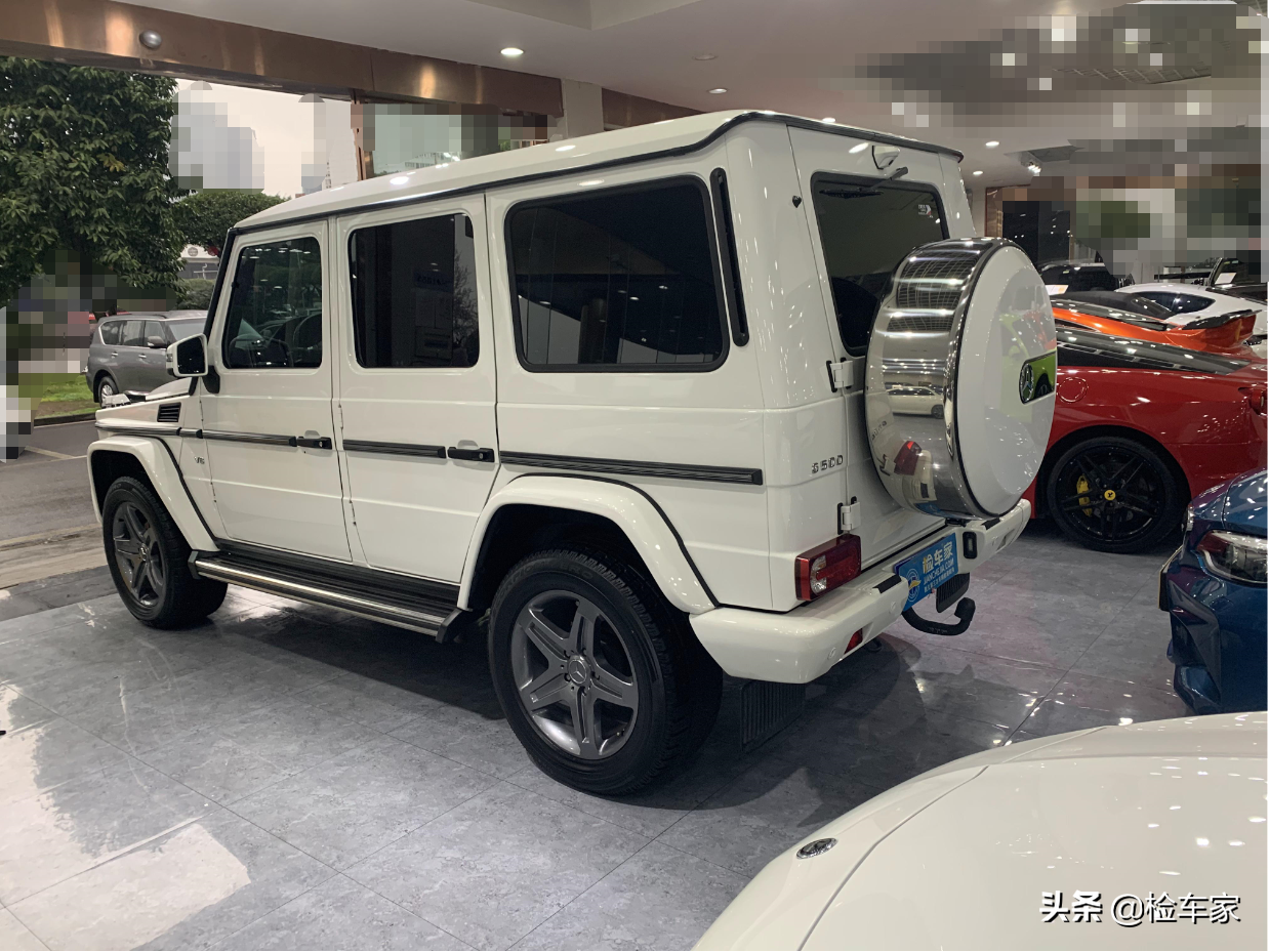 2017款奔驰G500，三年贬值60万！网友：现在买17款真划算