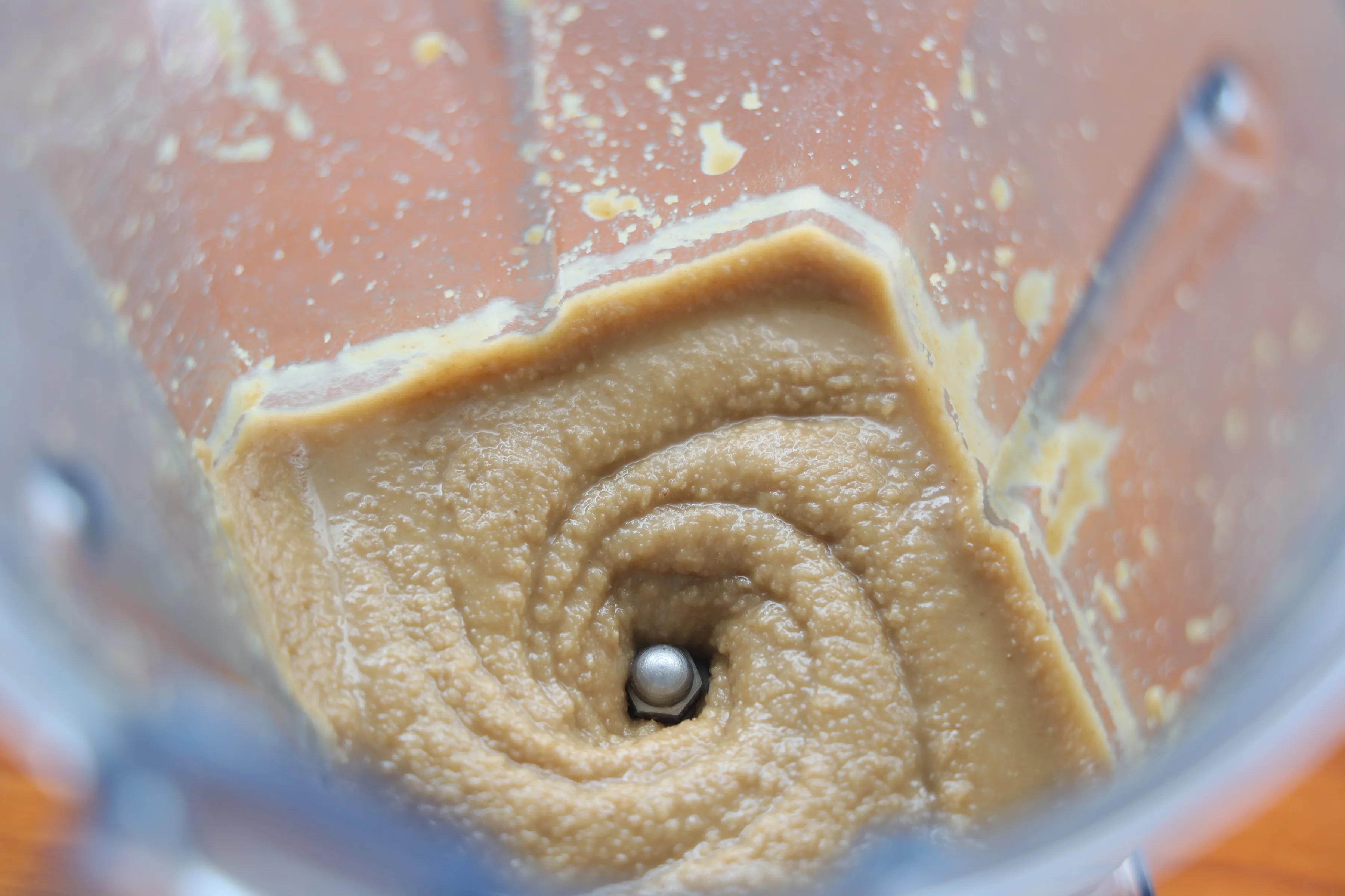 吃不完的核桃做成核桃酱，早餐抹馒头抹面包，超好的优质脂肪