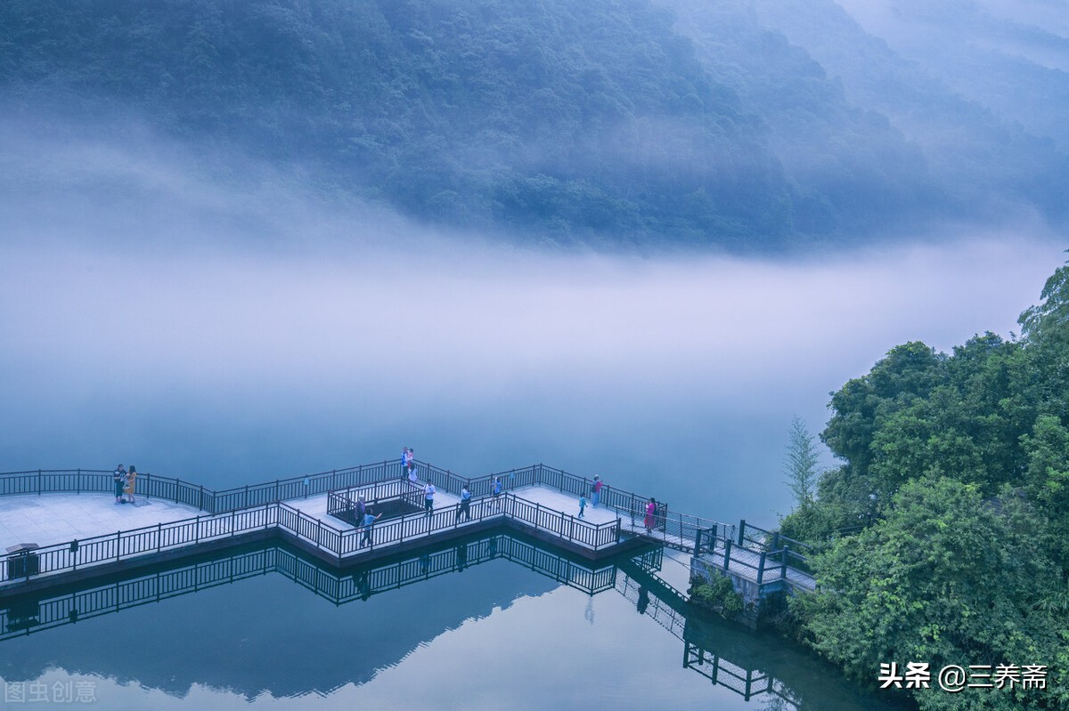 中小学必背古诗之《回乡偶书》两首：在变与不变的对比映衬中抒情