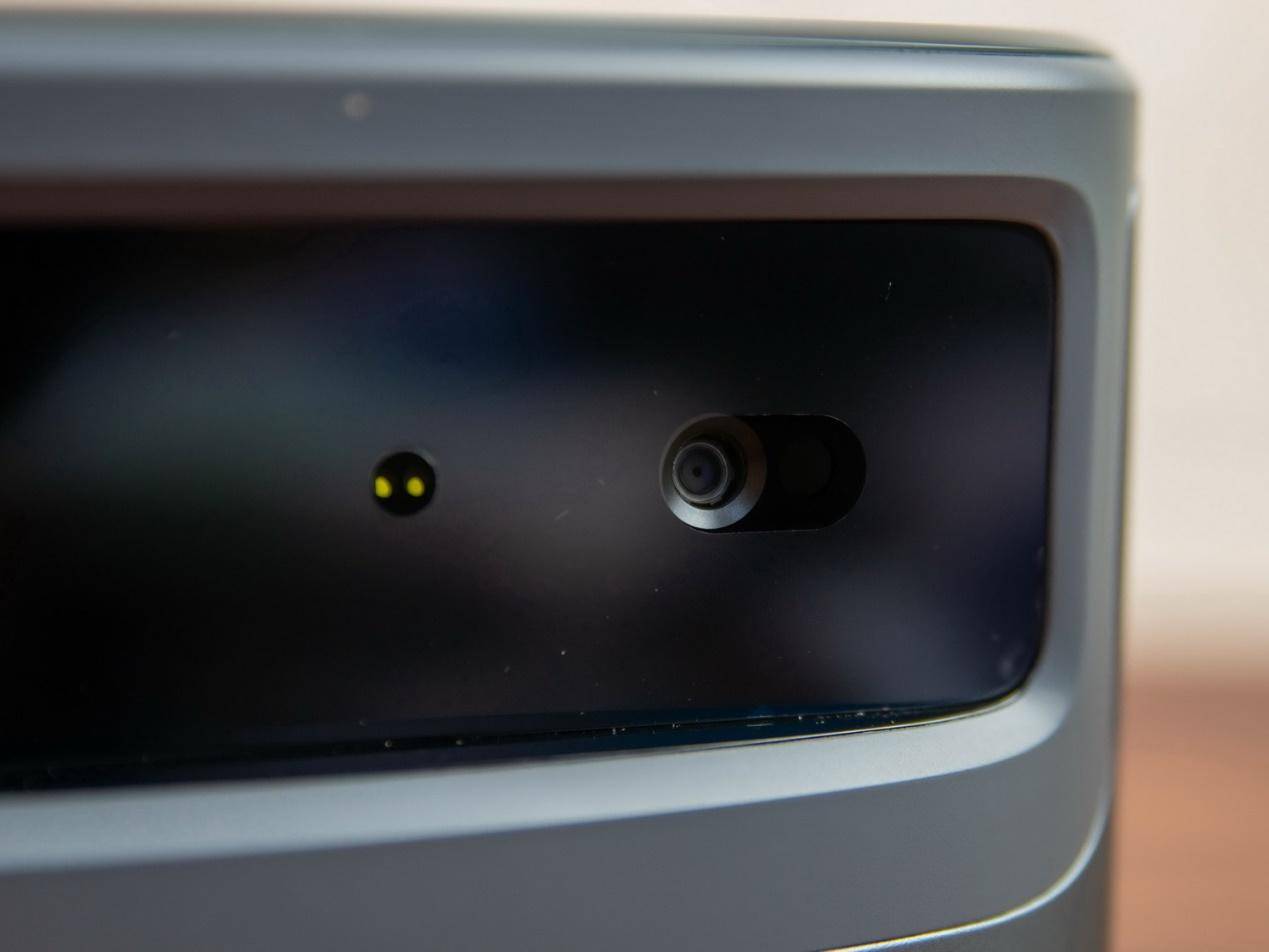 100英寸大屏幕的游戏和观影感受，坚果J10投影仪带你来体验