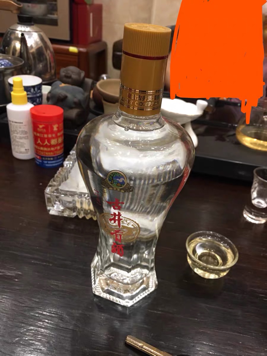 受酒友欢迎的5种“中档白酒”，50元左右，都是粮食酒，行家才买