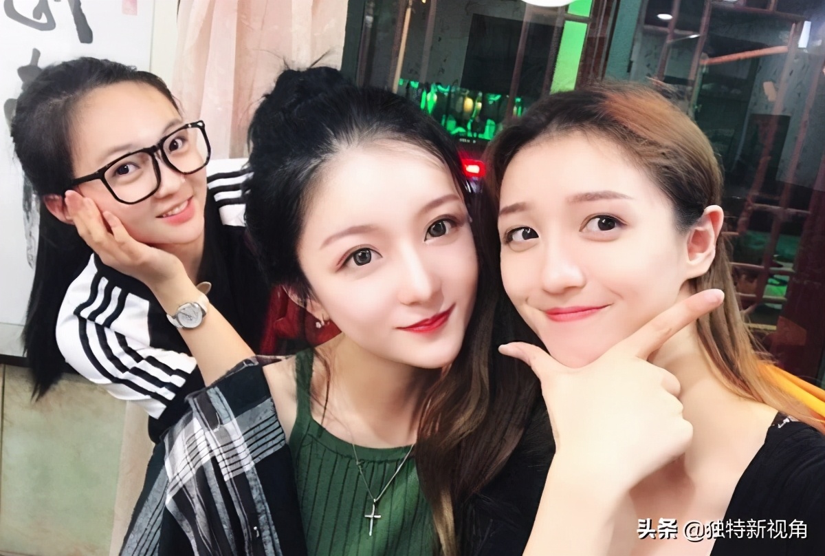 林妙可杨沛宜近况大不同：一个备受争议，一个顶级学霸