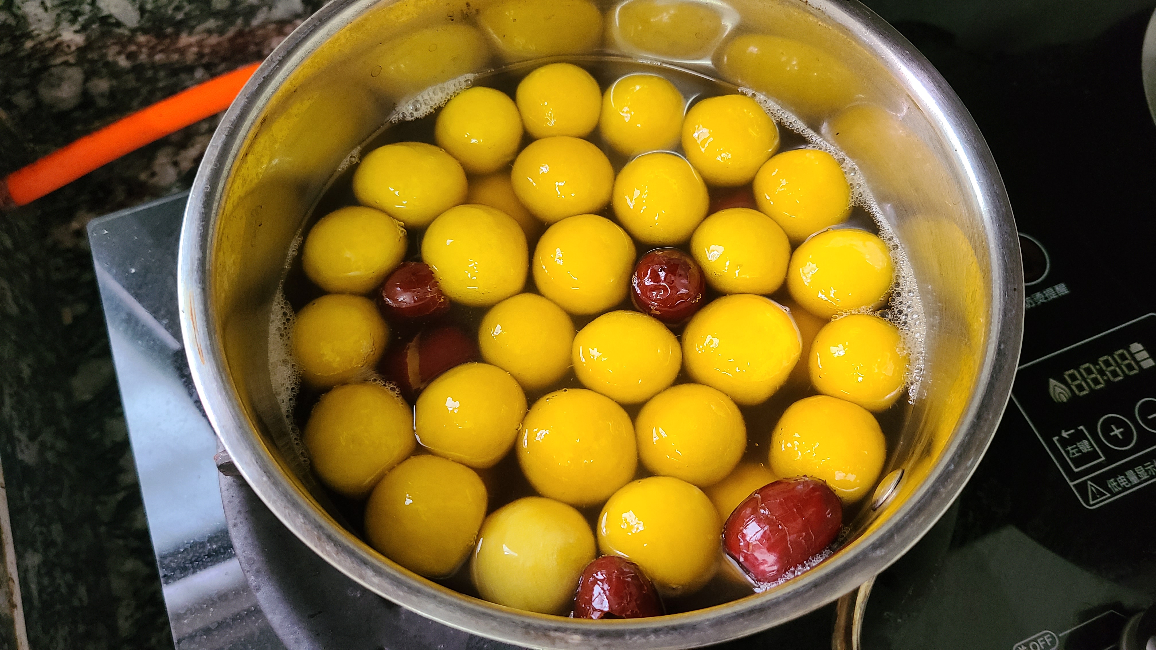 天气凉了，教你一道广东的滋补糖水，Q弹好吃味道很棒