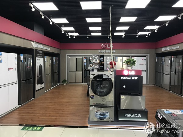 洗衣机：有容乃大 四千元10kg哪家强？松下、LG、三星对比横评