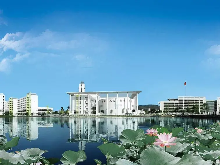 珠海实验中学2017高考（这所金湾第一高中）