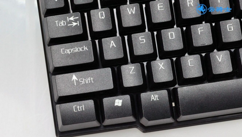 键盘26字母键被锁怎么解