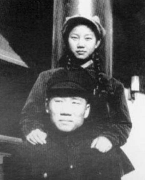 2013年，刘思齐回板仓缅怀前夫毛岸英：这个中秋我要和岸英一起过