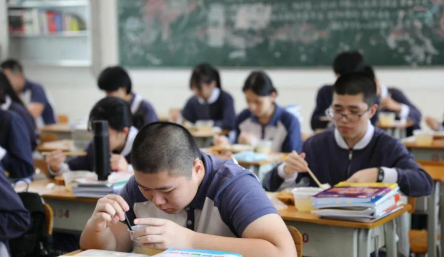 清华大学发布招生“新计划”，无需高考也可入学，初三生也可报名