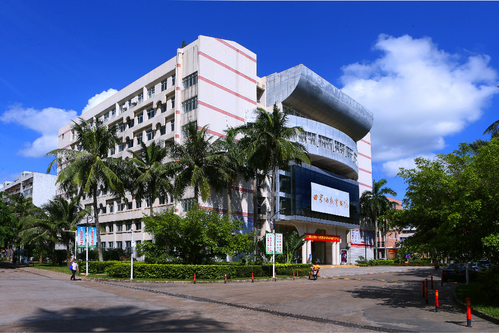 这所大学2021年美术录取规则巨变，参照往年分数填报志愿踩入深坑