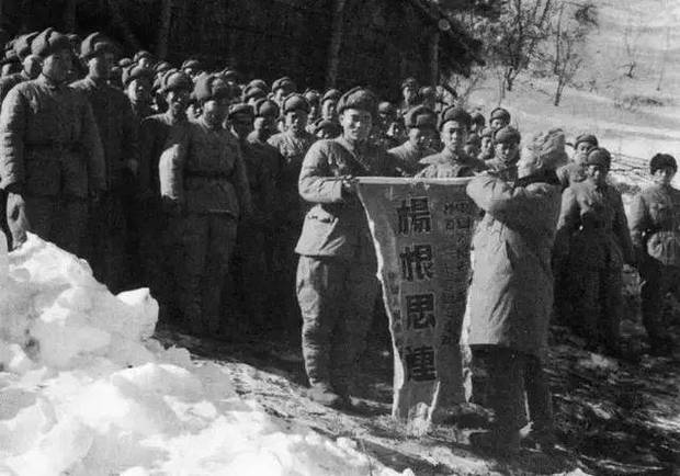 《长津湖》破35亿，这个只出场40秒的男人，却不
