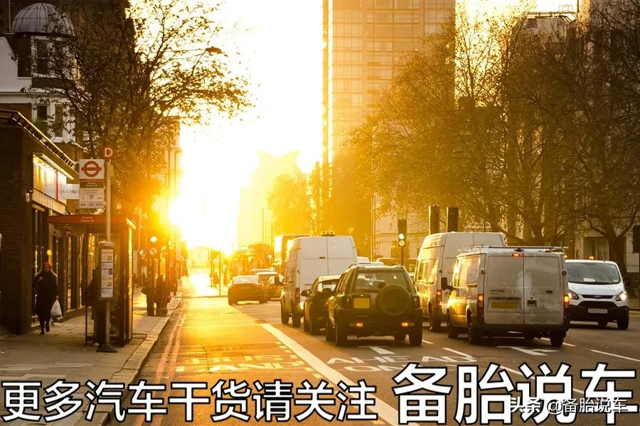 10万块的车子，1年开多少公里才不算浪费？和打车比，谁便宜？